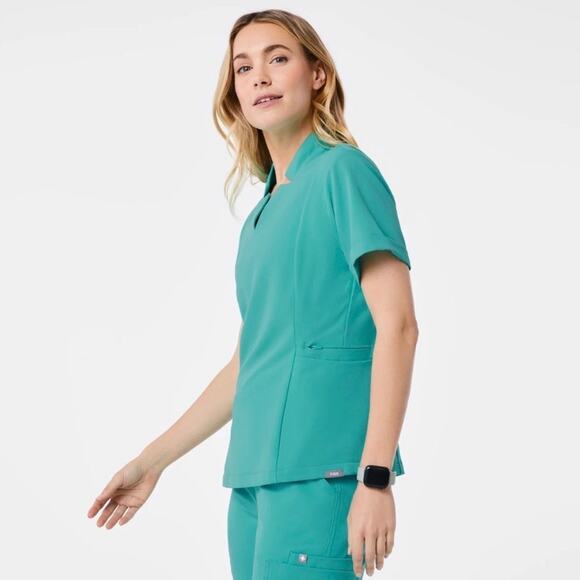 FIGS Inala Slim Top - Oasis - XS - Picture 13 of 16